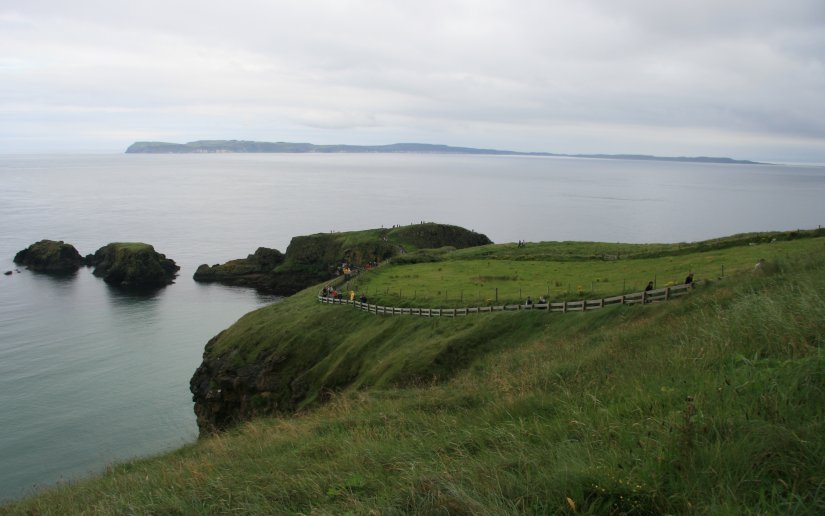 Trail to Carrick-a-Rede Rope Bridge