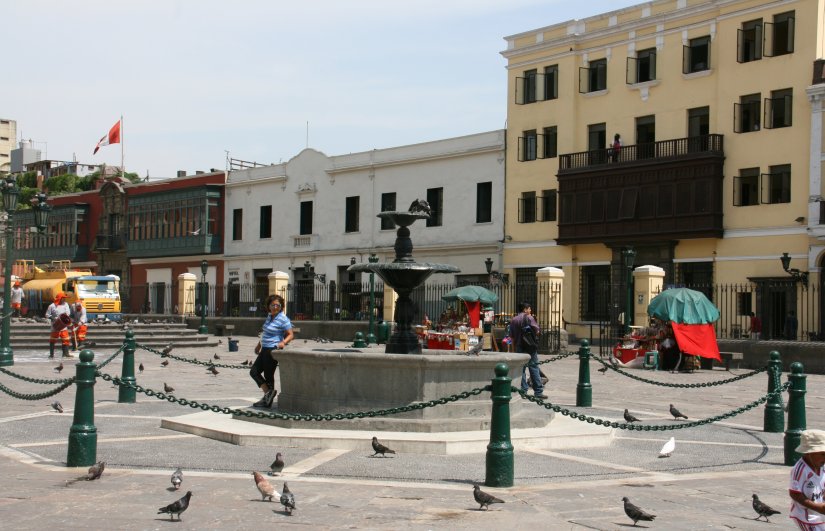 Plaza in front of the Church of San Francisco