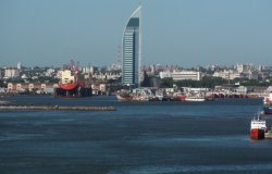 Torre de las Telecomunicaciones (Telecommunications Tower) with 35 floors is the tallest building in Montevideo