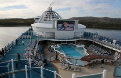 The star Princess leaving the Falkland Islands