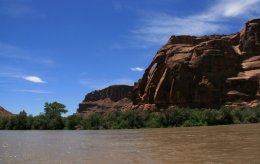 Panhandle Arch along Colorado River