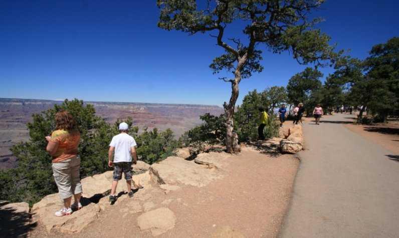 The Rim Walk on the South Rim of the Grand Canyon